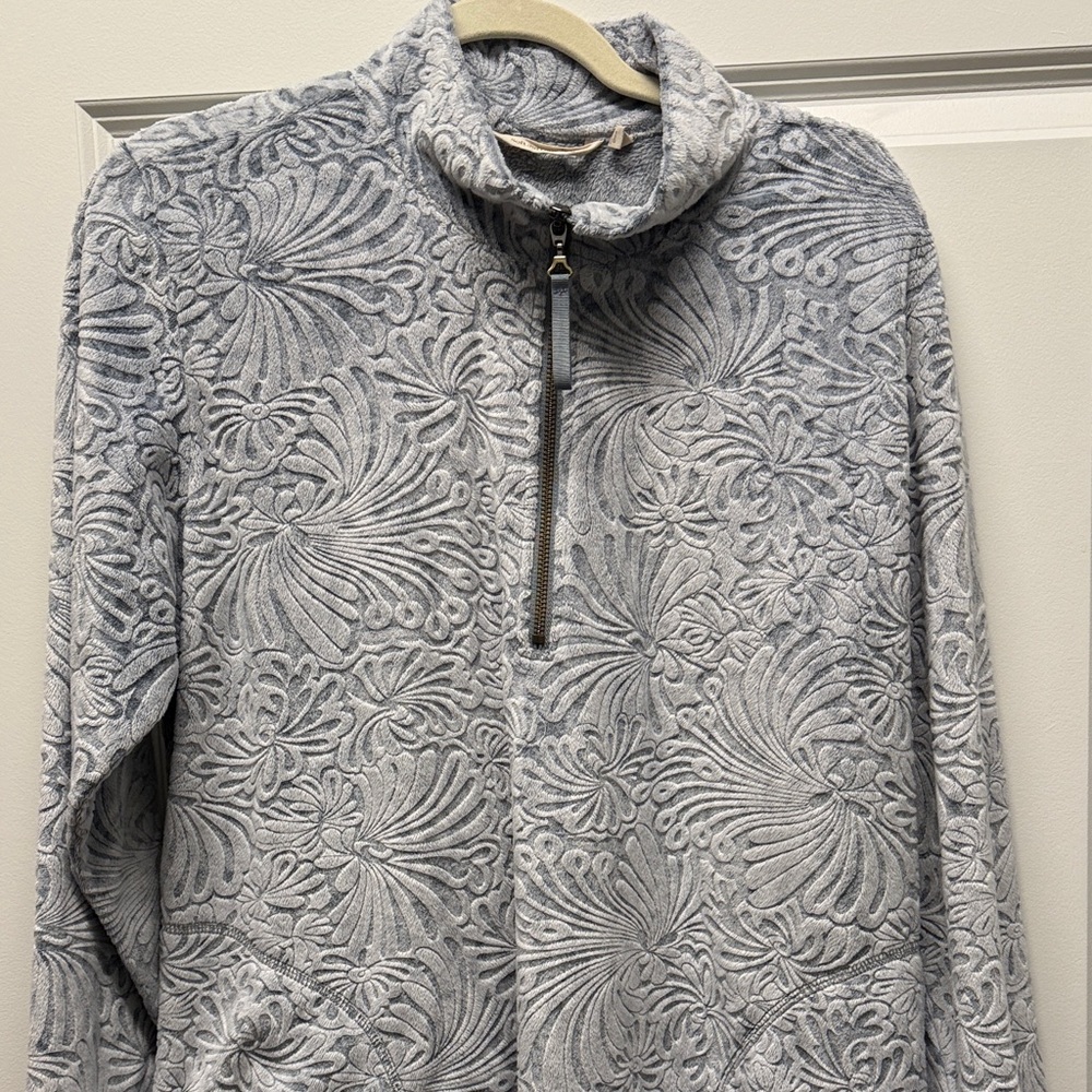 Soft Surroundings Women’s Gray Patterned Fleece 1… - image 2